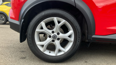 Nissan Juke 1.0 DiG-T N-Connecta 5dr Petrol Hatchback